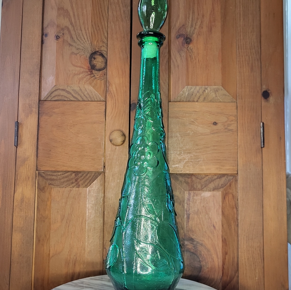 Empoli Green Glass Bottle - Picture 6 of 12